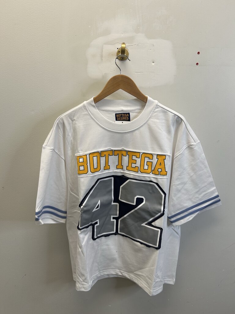 New Bottega Desires White Jacky Jersey Tee Size Medium