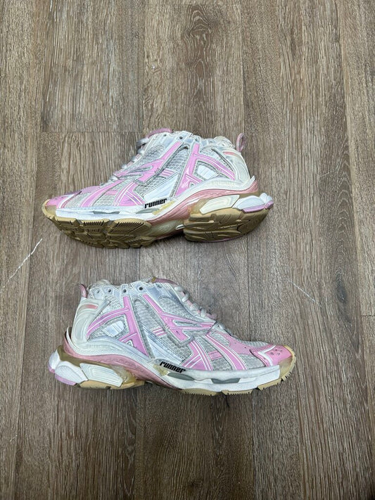 Preowned Balenciaga Pink & White Distressed Gum Bottom Runner sz.38(NO BOX)