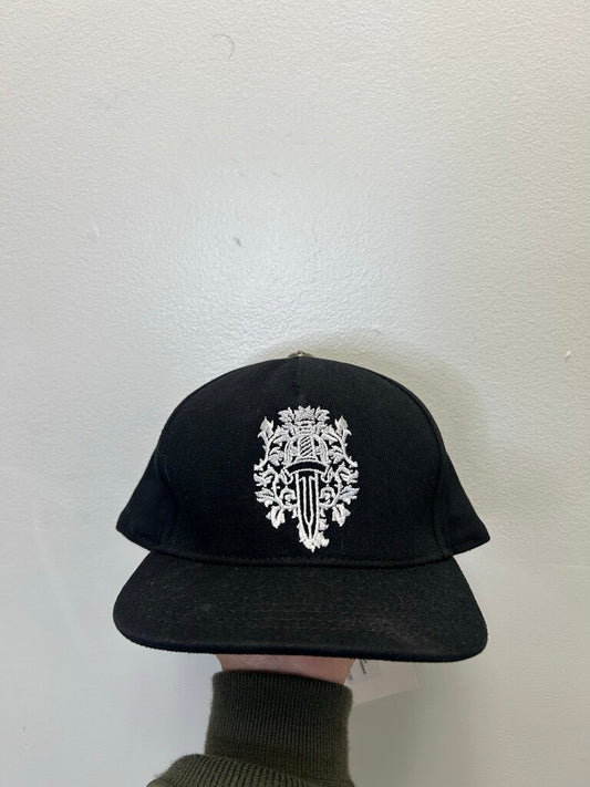 Preowned Chrome Heart Black White Dagger Snapback