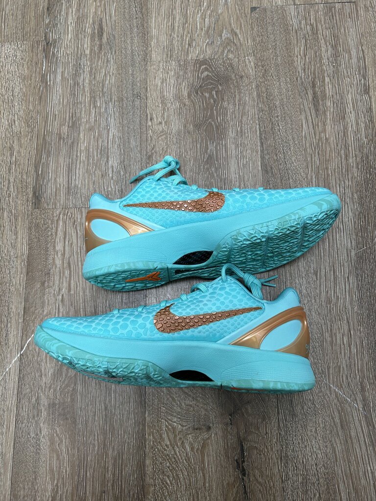 New Kobe 6 Liberty Jalen Brunson Size 9