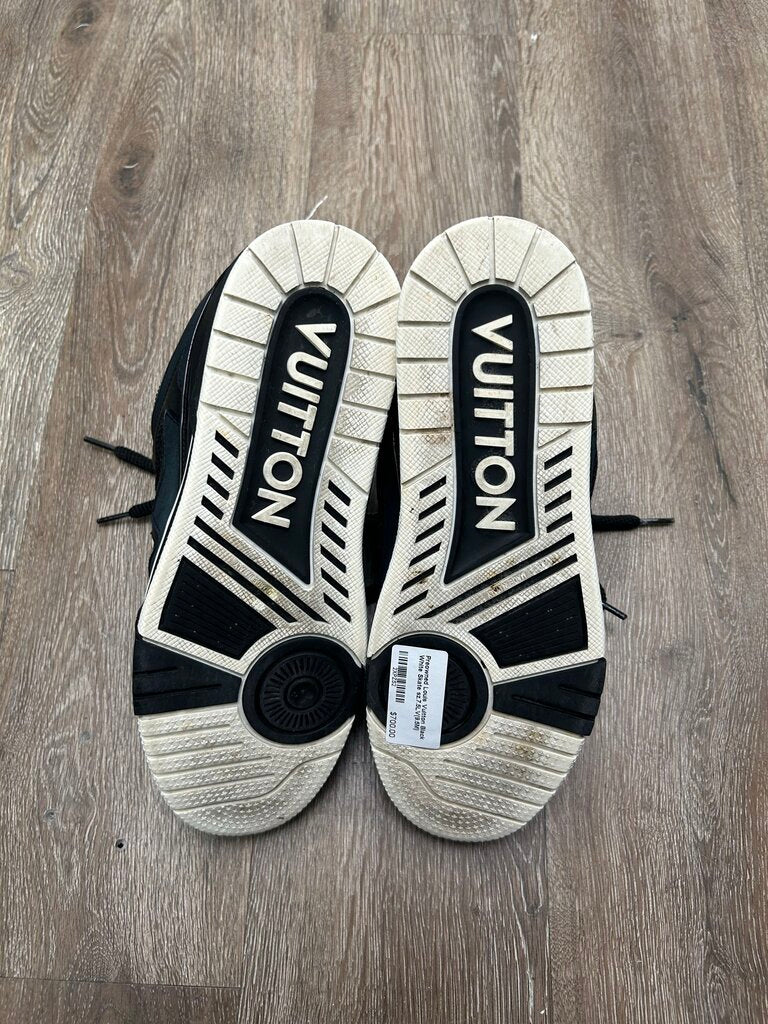 Preowned Louis Vuitton Black White Skate sz.7.5LV(9.5M)