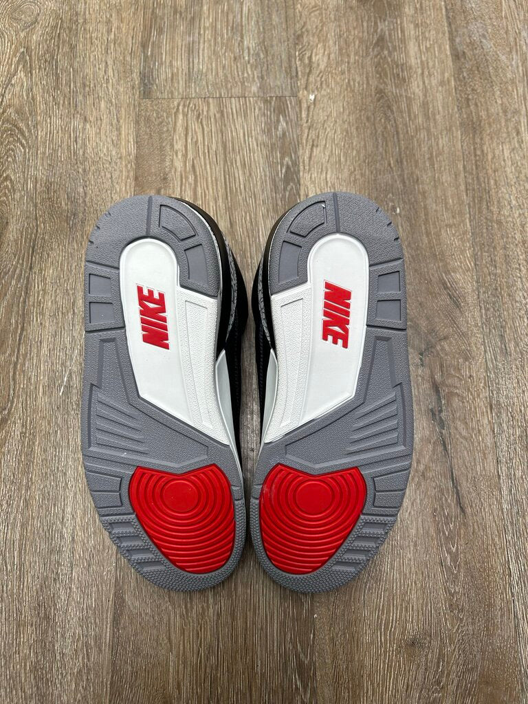 New Jordan 3 Black Cement Reimagined sz.7.5