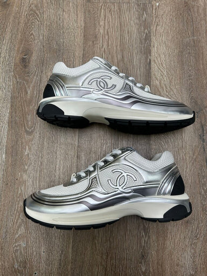 Preowned Chanel Silver Runner size 42