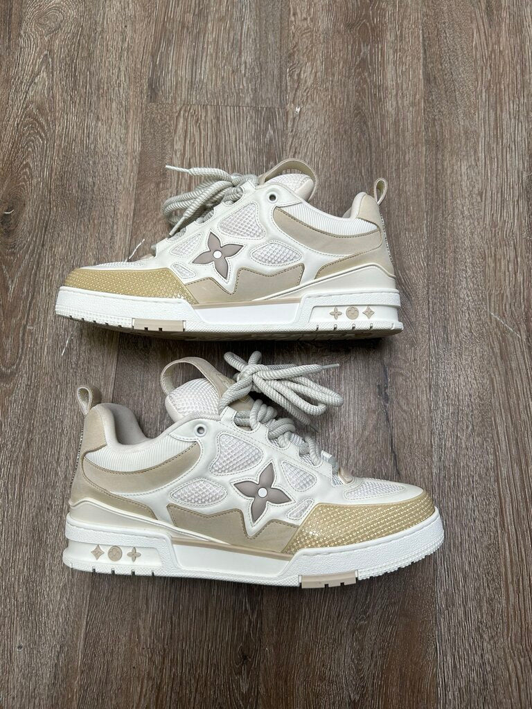 Preowned Louis Vuitton Skate Cream Size 9 (11M)