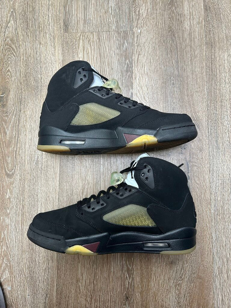 Preowned Jordan 5 A Ma Maniere Black sz.9