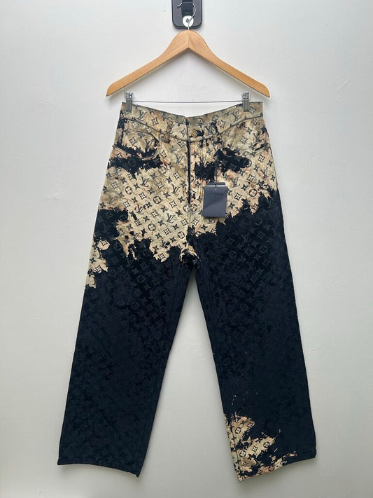 New Louis Vuitton Bleach Monogram Denim sz.34