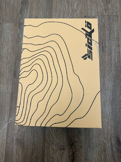 New Sicko Hiking Shoe Yellow Black size 8.5