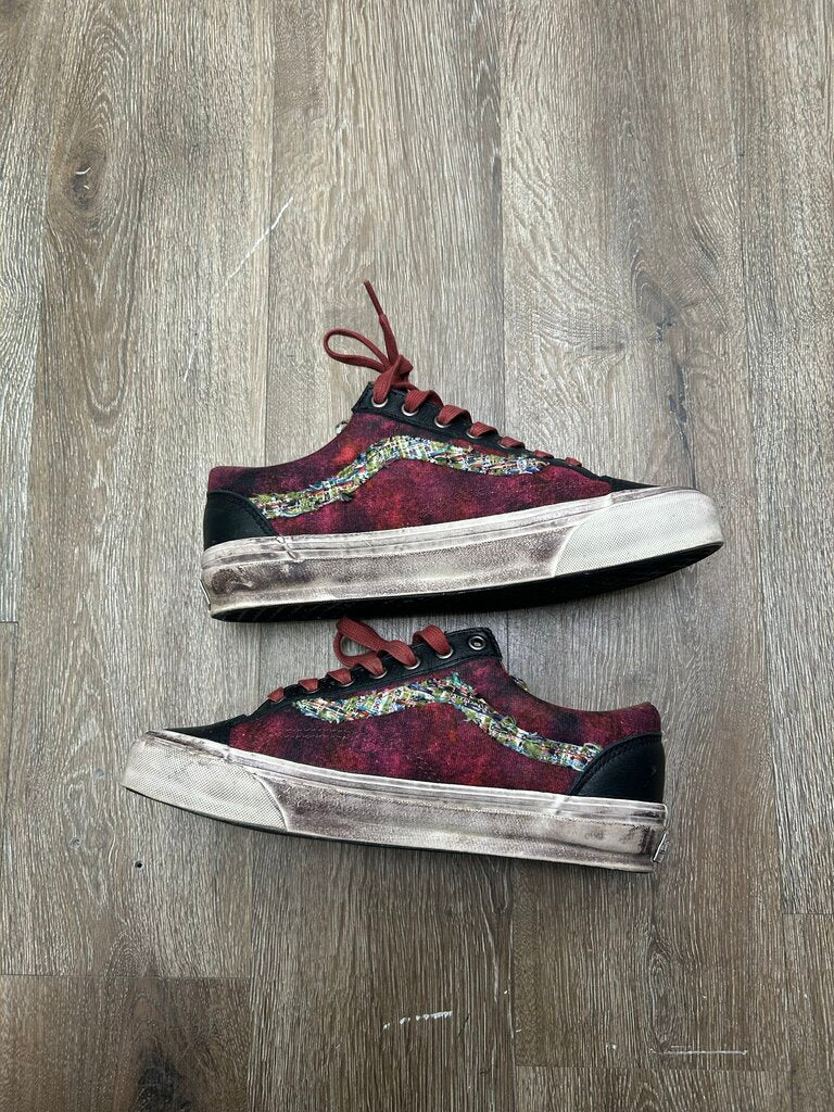 Preowned Vans Souvenir Burgundy size 9