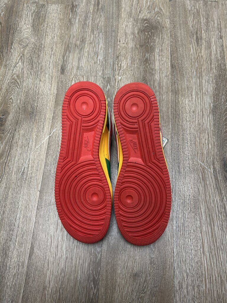 Preowned AF1 Patent Yachty size 12.5