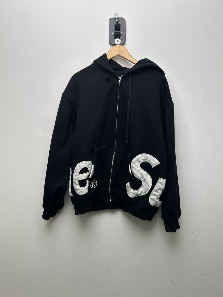 Preowned Supreme Black Big Logo Zip Size XL