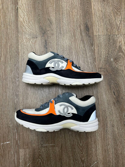 Preowned Chanel Runner White Orange Blue Sz 40.5