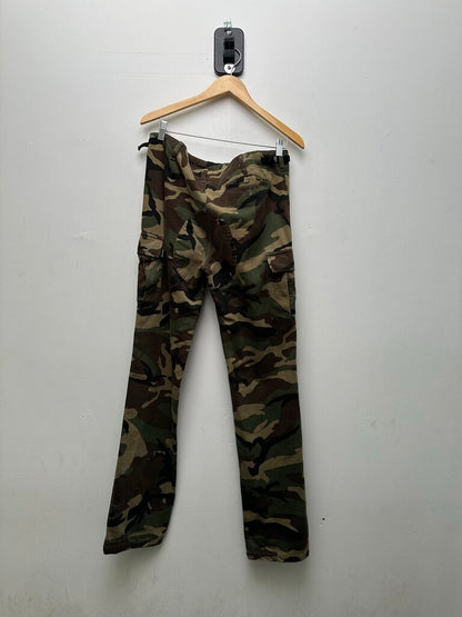Preowned Balenciaga Camo Slim Cargo sz.48