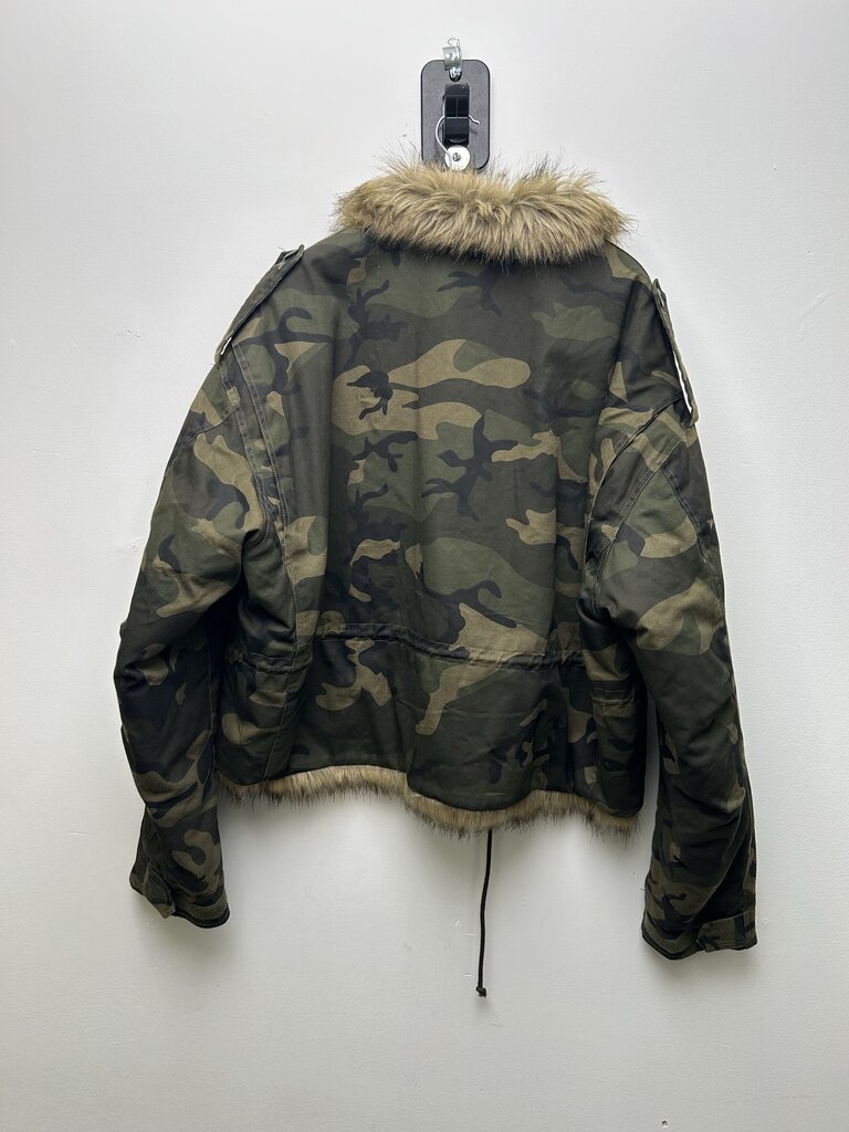 New Project GR Camo Parka Jacket Size 2