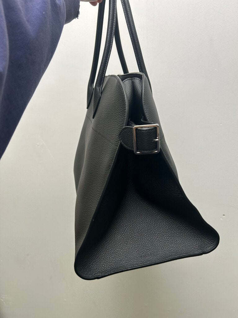 The Row Margaux Soft Leather BlackSize 17 Bag