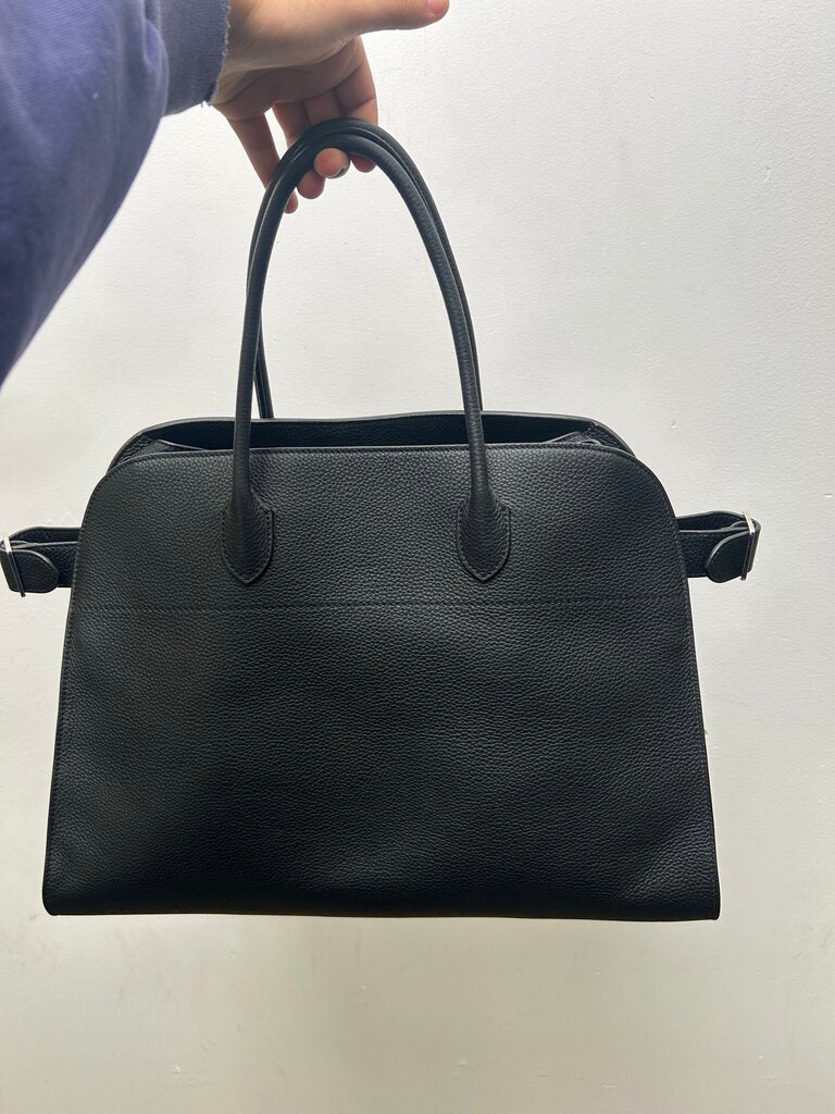 The Row Margaux Soft Leather BlackSize 17 Bag