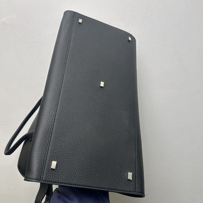 The Row Margaux Soft Leather BlackSize 17 Bag