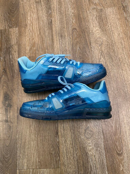 Preowned Louis Vuitton Transparent Blue Sz 7 NO BOX