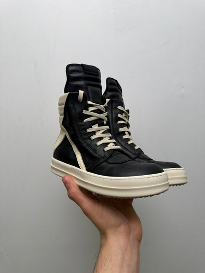 Preowned Rick Owens Black White Geobasket Sz.33 (1Y)