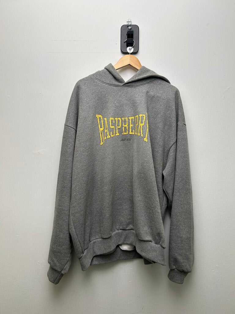 Preowned GV Gallery Yellow Raspberry Logo Grey Hoodie size XL