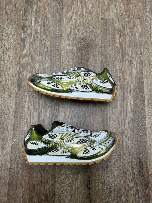 New Bottega Orbit Olive Metallic Size 43