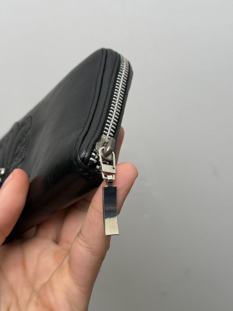 Preowned Chrome Hearts Fluer Zip Wallet