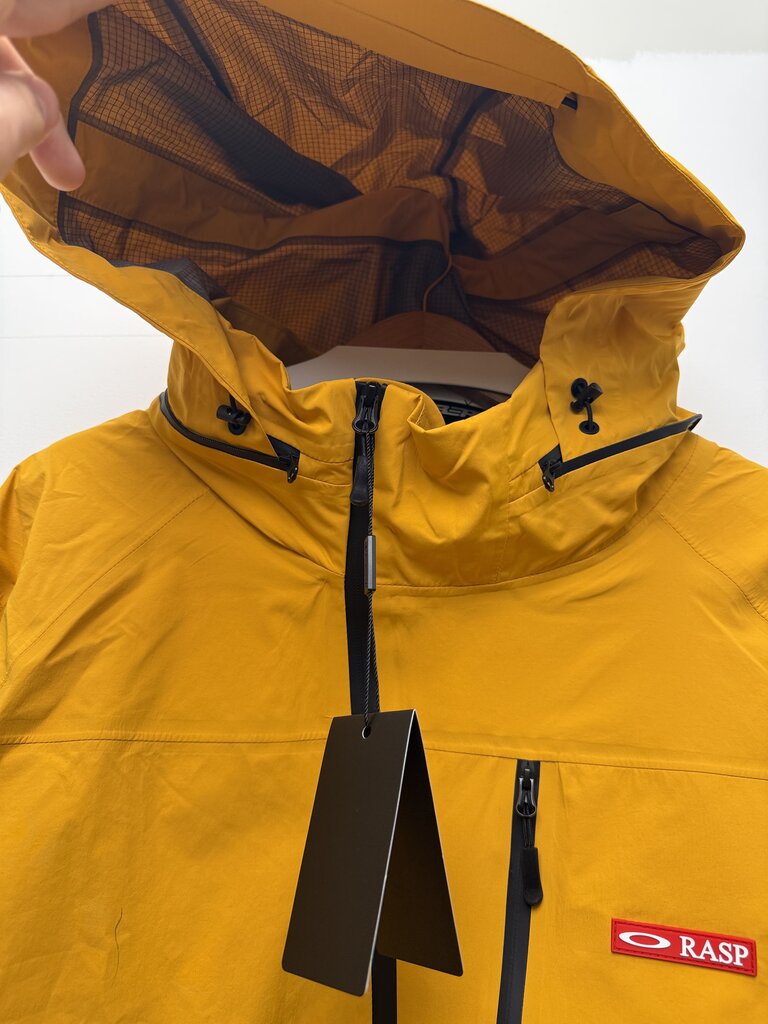 New GV Gallery Raspberry Arc Yellow Jacket sz.L