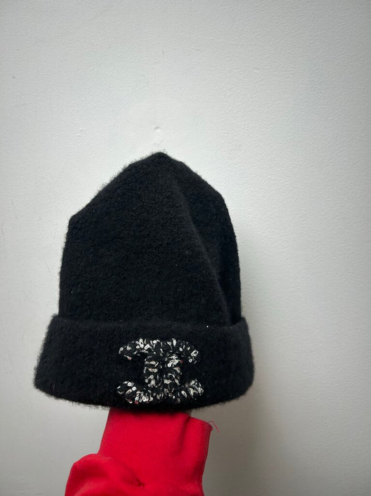Preowned Chanel Black Wool Beanie