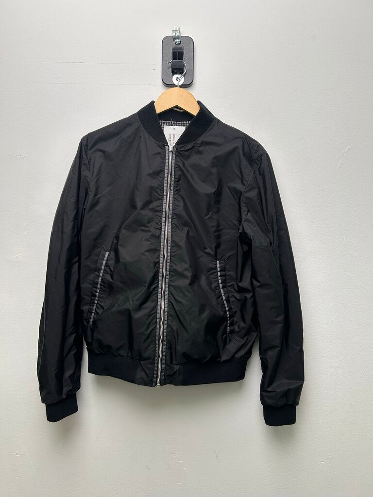 Preowned Prada Black Nylon Bomber Zip Size 50