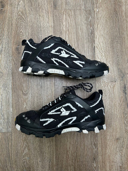 New Sicko Black White Canvas Sz.8