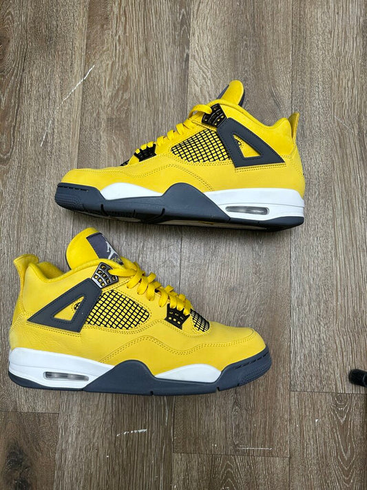 Preowned Jordan 4 Lightning size 12