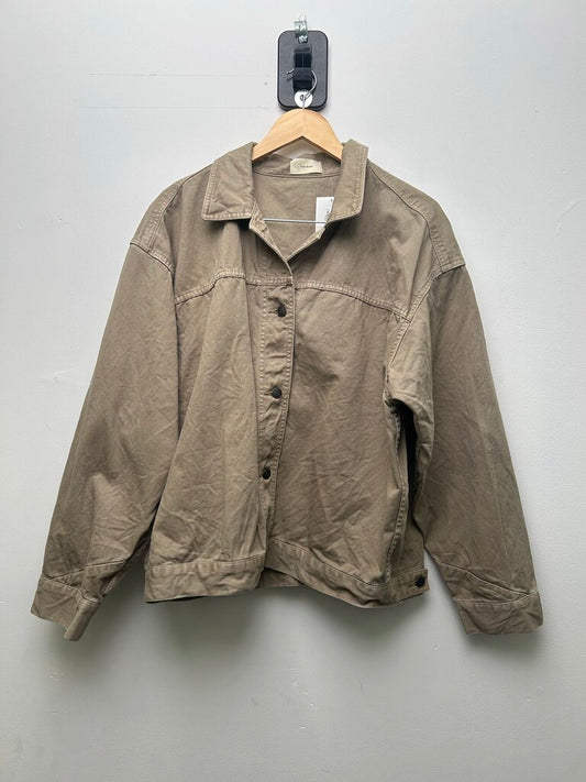 Preowned Row Tan Button Up Size XL