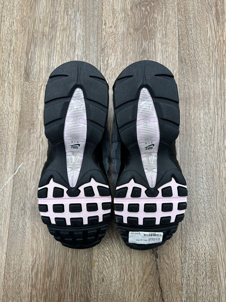 New Nike Air Max 95 Pink Sz.10W/8.5M