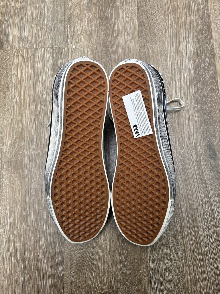 New Vans Blue Pearlized Size 7.5