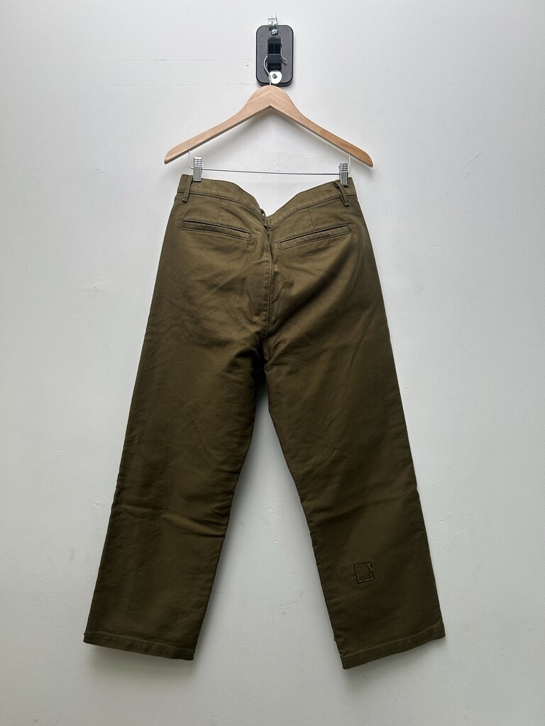 New ERD Green Pin Chinos Sz 34