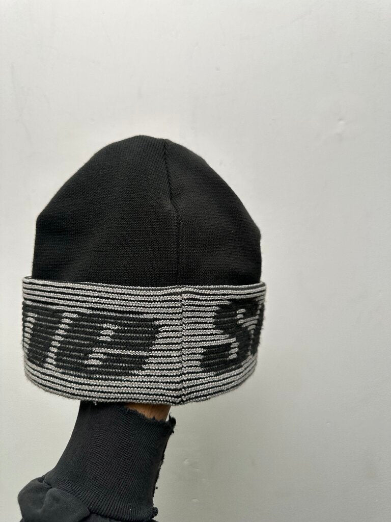 Preowned Supreme Black Grey Big Logo Beanie