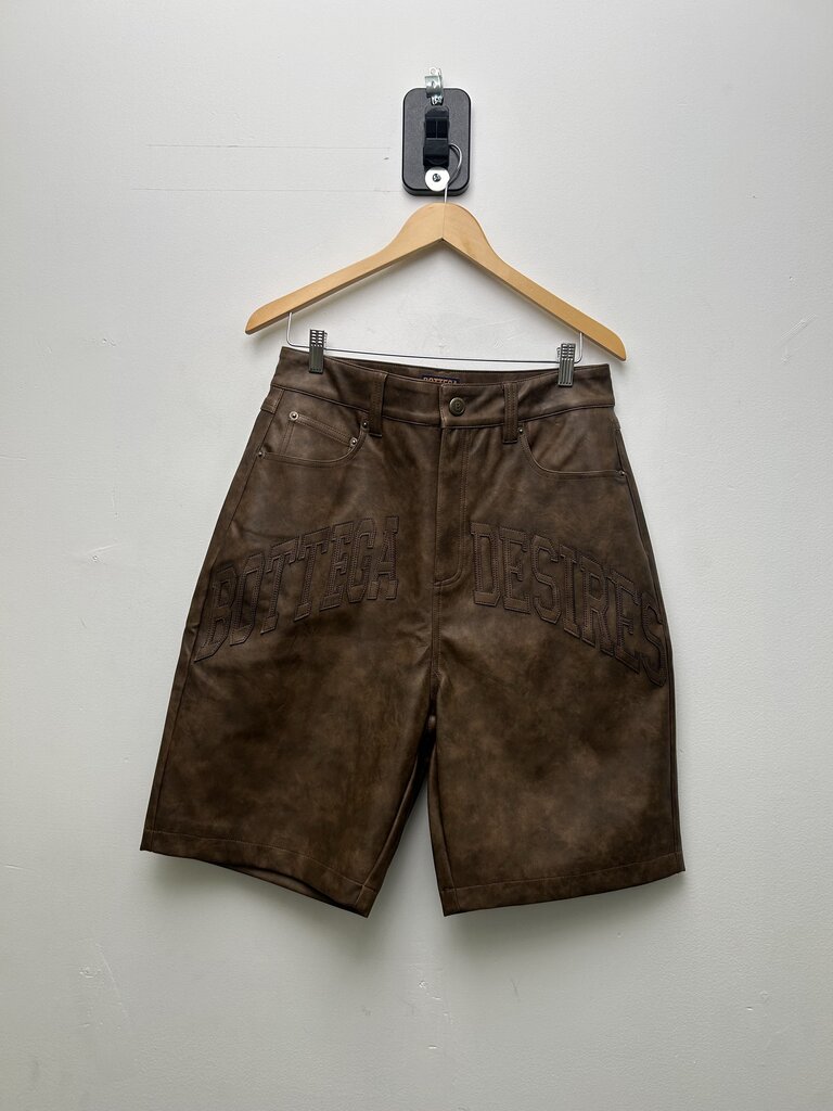 New Bottega Desires Spellout Brown Leather Shorts sz.32
