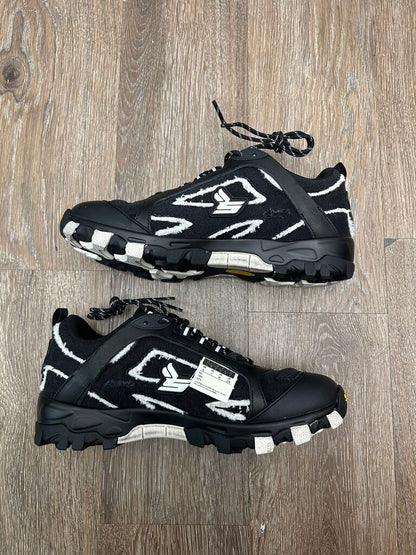 New Sicko Hiking Sneaker Black White Canvas Sz.8