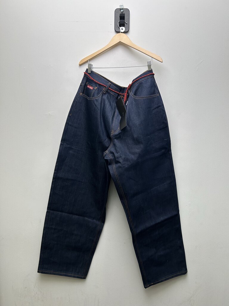 New Gv Gallery Raw Denim Size XL
