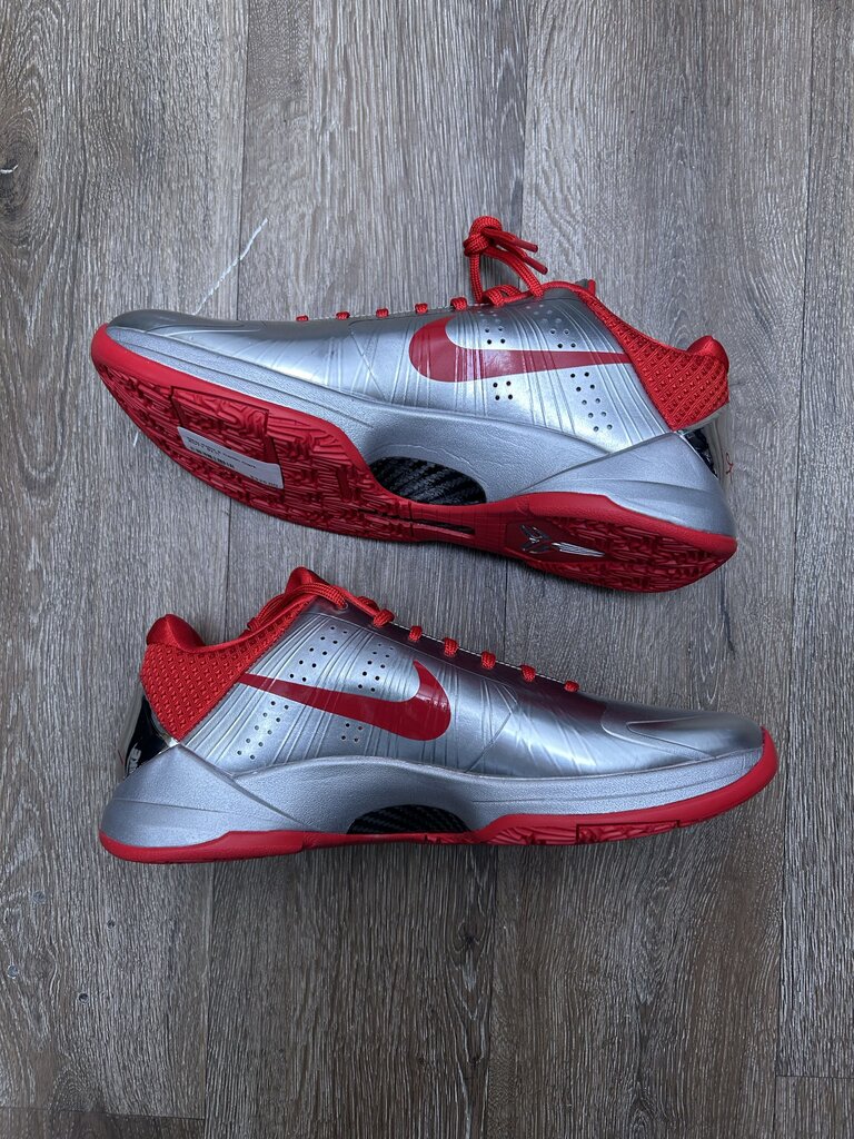 New Kobe 5 Caitlin Clark ROTY Sz.11