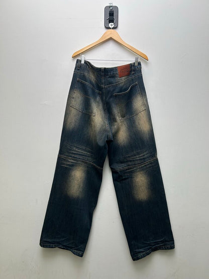 Preowned Hidden Season Dark Wash Denim Size Large