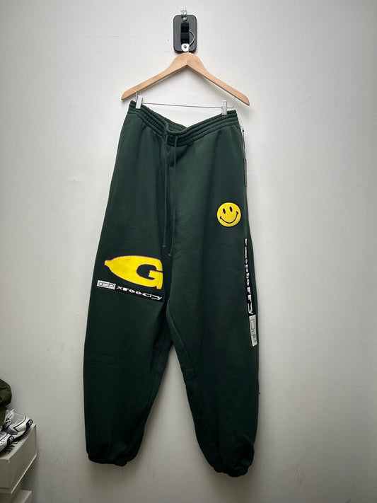 New Gv Gallery Greedy Unit Green Smiley Sweatpants Size Small
