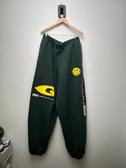 New Gv Gallery Greedy Unit Green Smiley Sweatpants Size Large