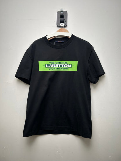 Preowned Louis Vuitton Black Green Craftsmanship Tee Size Large