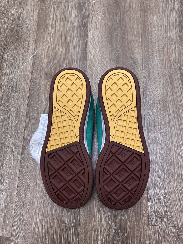 New Ice Cream Boardflip Green Pink Size 9.5