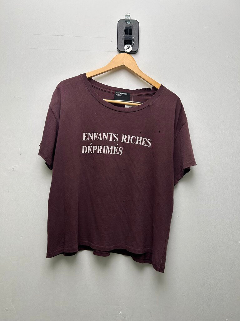 New ERD Burgundy Spellout Tee sz.Medium