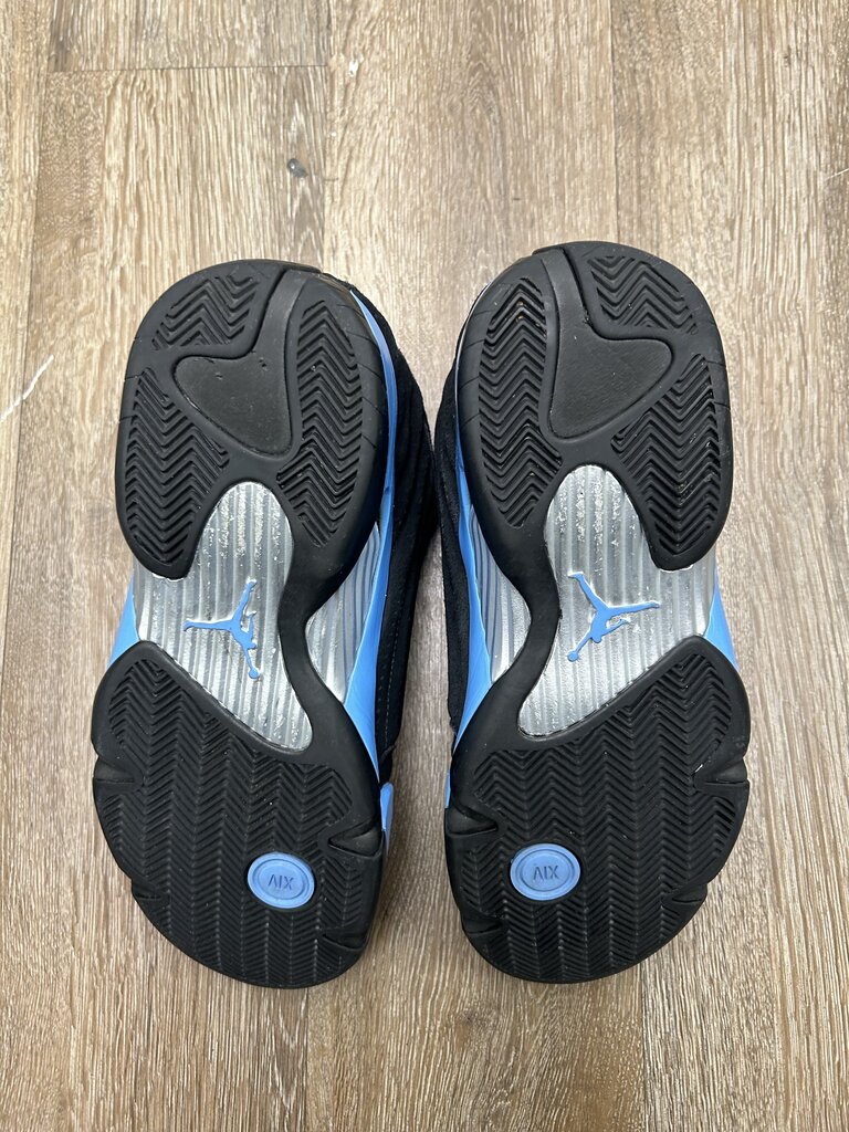 Preowned Jordan 14 UNC Size 10.5