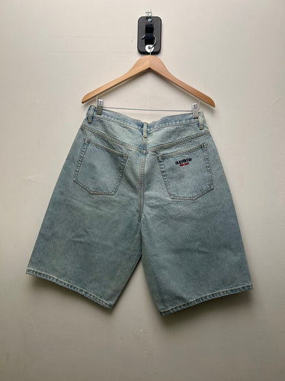 New Supreme Light Wash Denim Shorts Sz.36