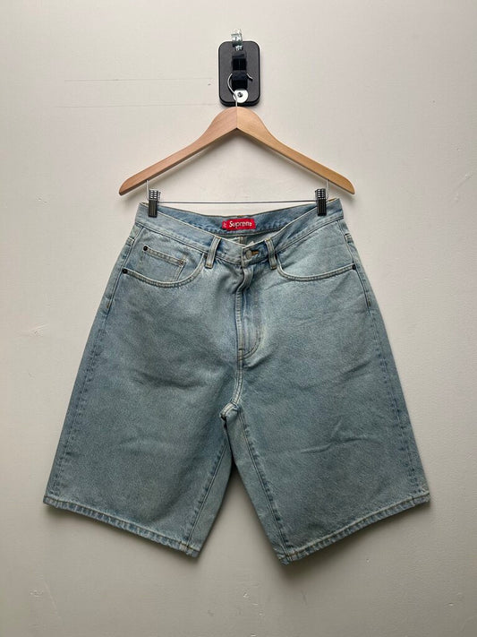 New Supreme Light Wash Denim Shorts Sz.36