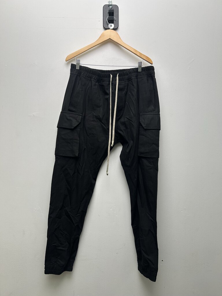Preowned Rick Owens Black Cargo Size XXL