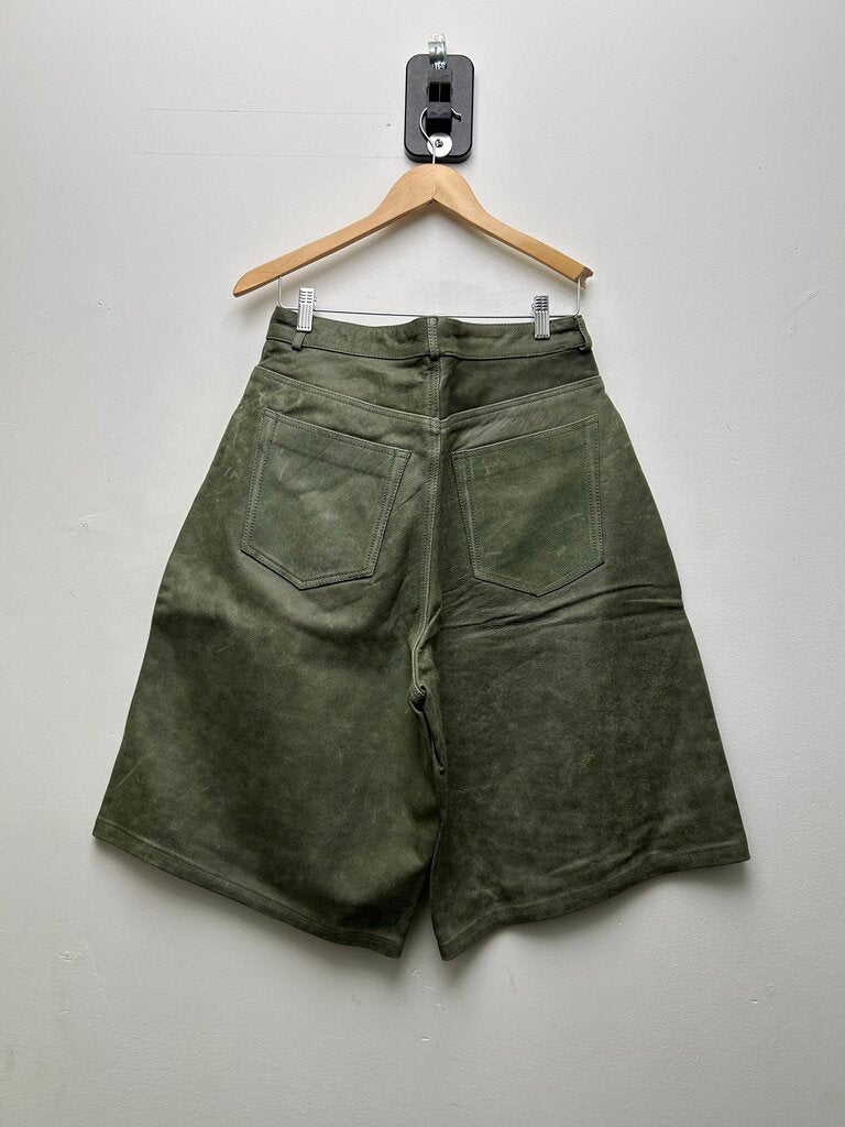 New GV Gallery Green Double Knee Leather Shorts sz.XS